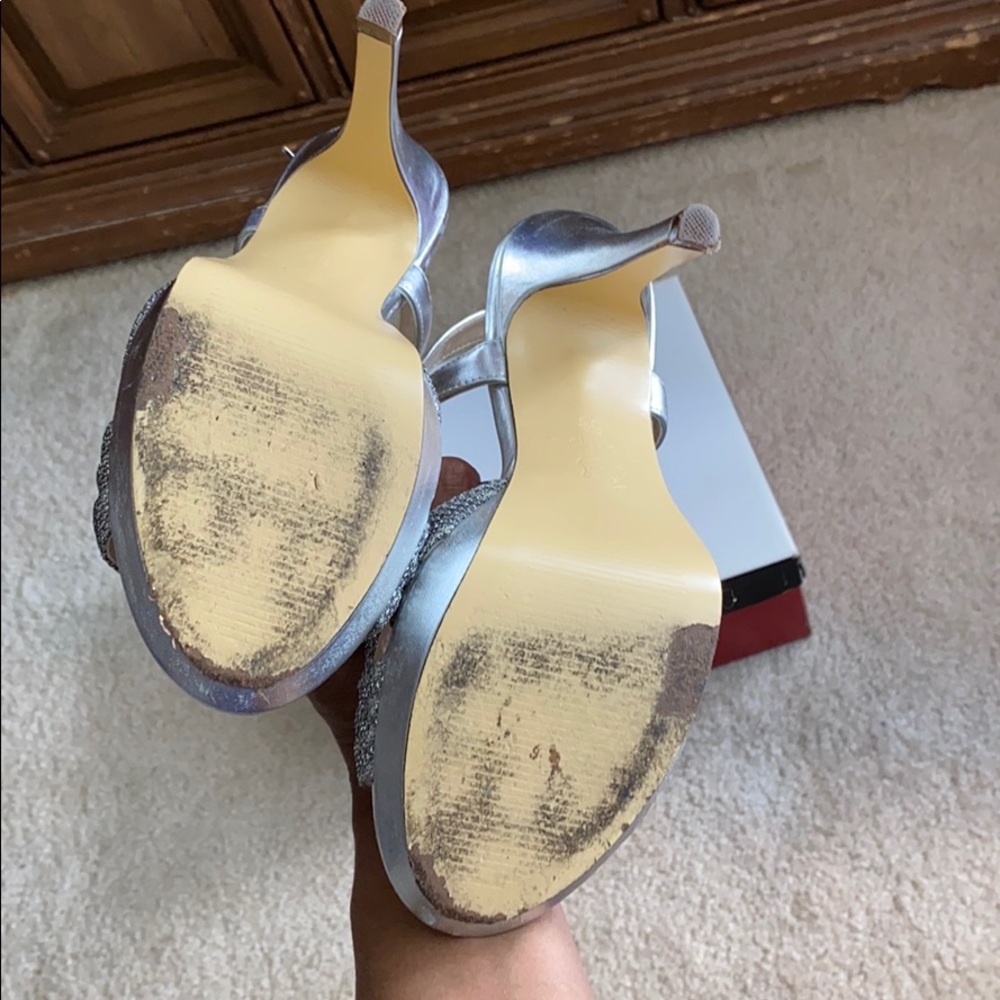 Silver Pumps - Picture 5 of 5